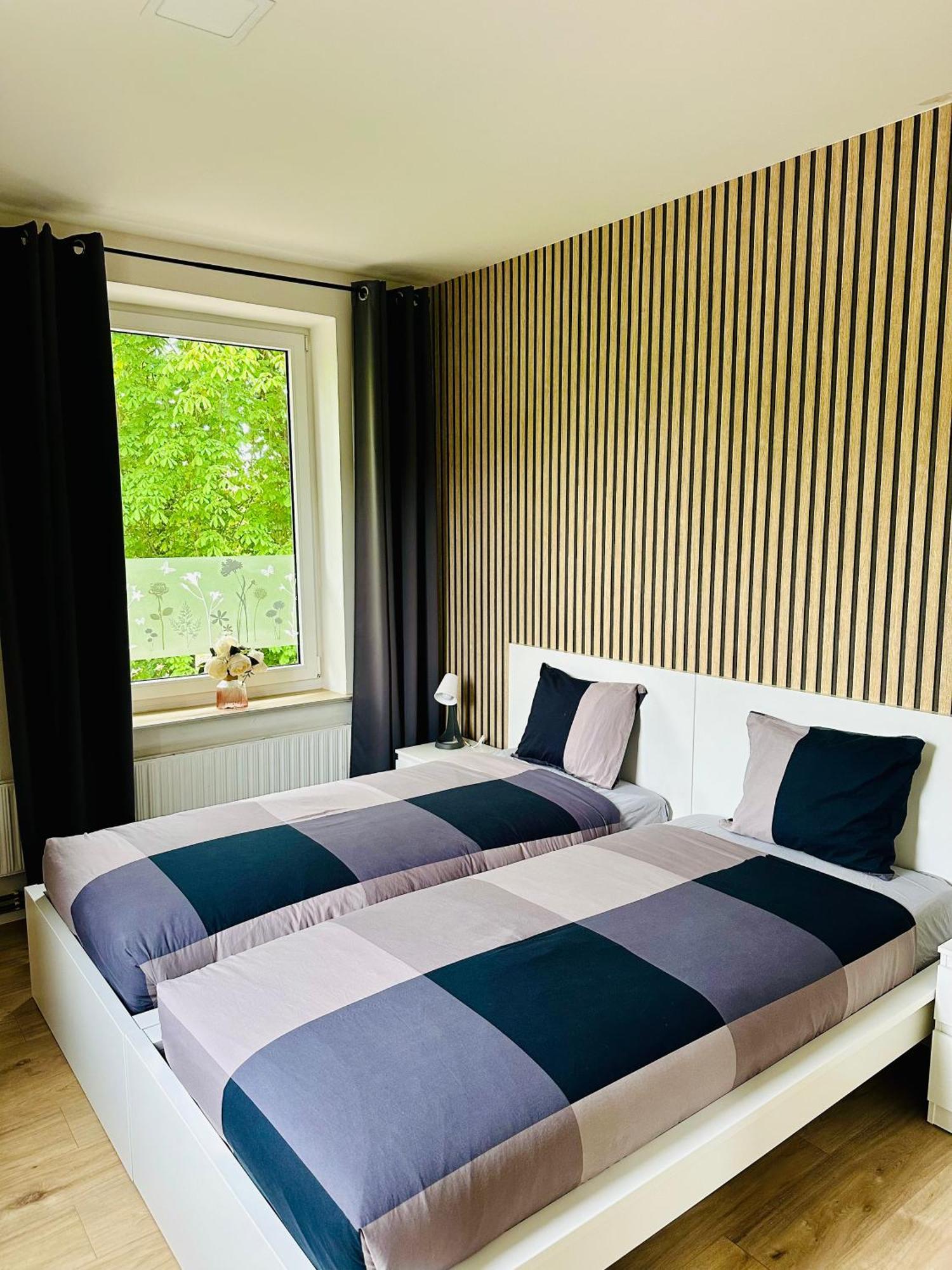 Apartmany Luxor เชสกาลีปา ภายนอก รูปภาพ